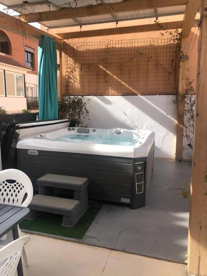 Beautiful Five Bedroom Three Bathroom Entire Villa Málaga 0*,