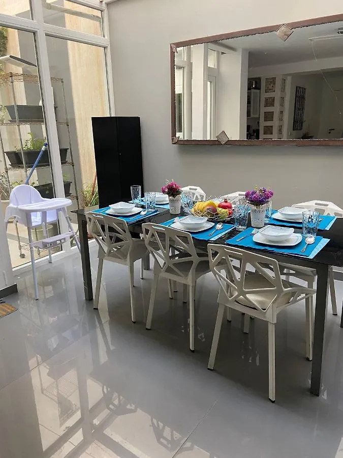 Beautiful Five Bedroom Three Bathroom Entire Villa Málaga